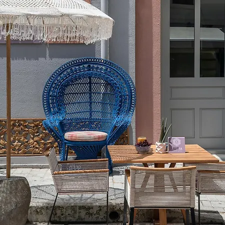 Ξενοδοχείο Nyx Chic Manor