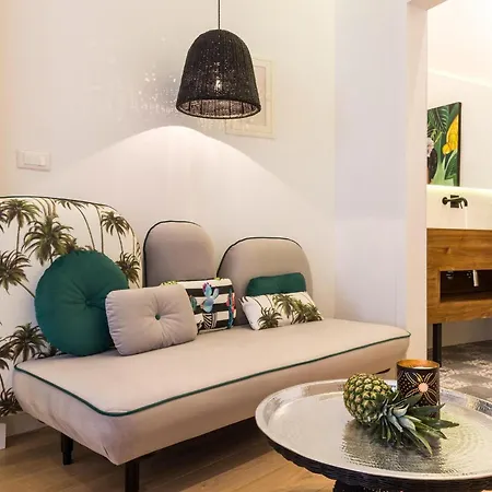 Nyx Chic Manor Ξενοδοχείο