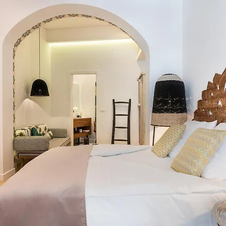 Ξενοδοχείο Nyx Chic Manor 3*